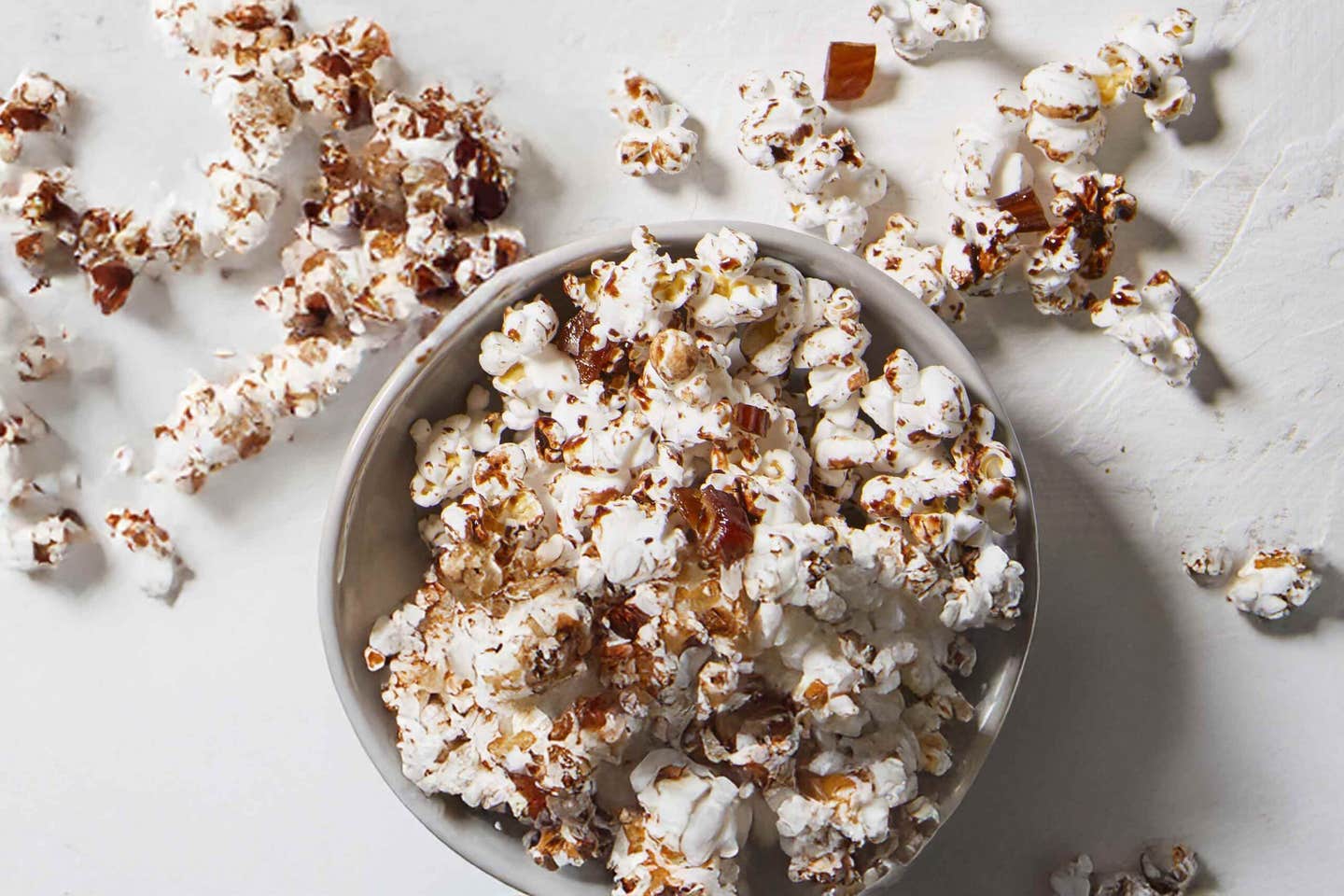 cocoa seasoned popcorn