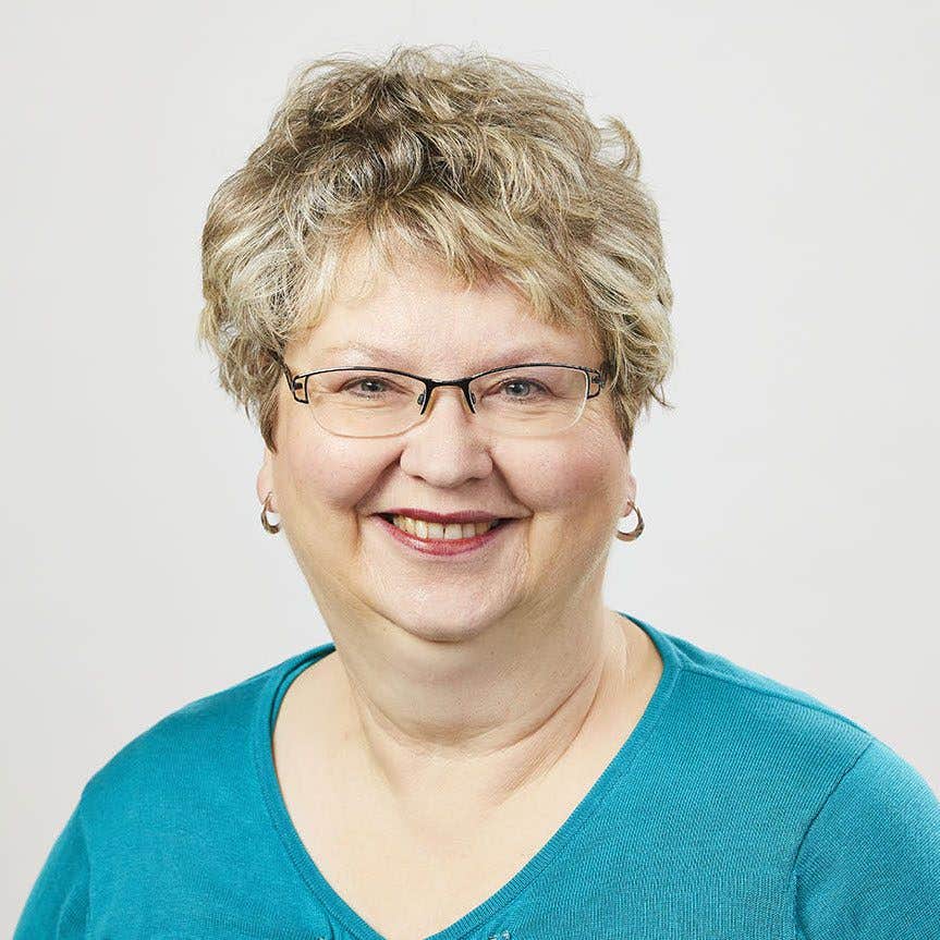 Headshot of Nancy Macklin