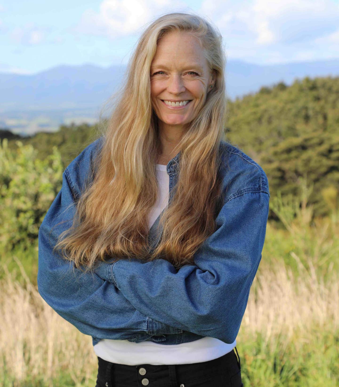 Suzy Amis Cameron